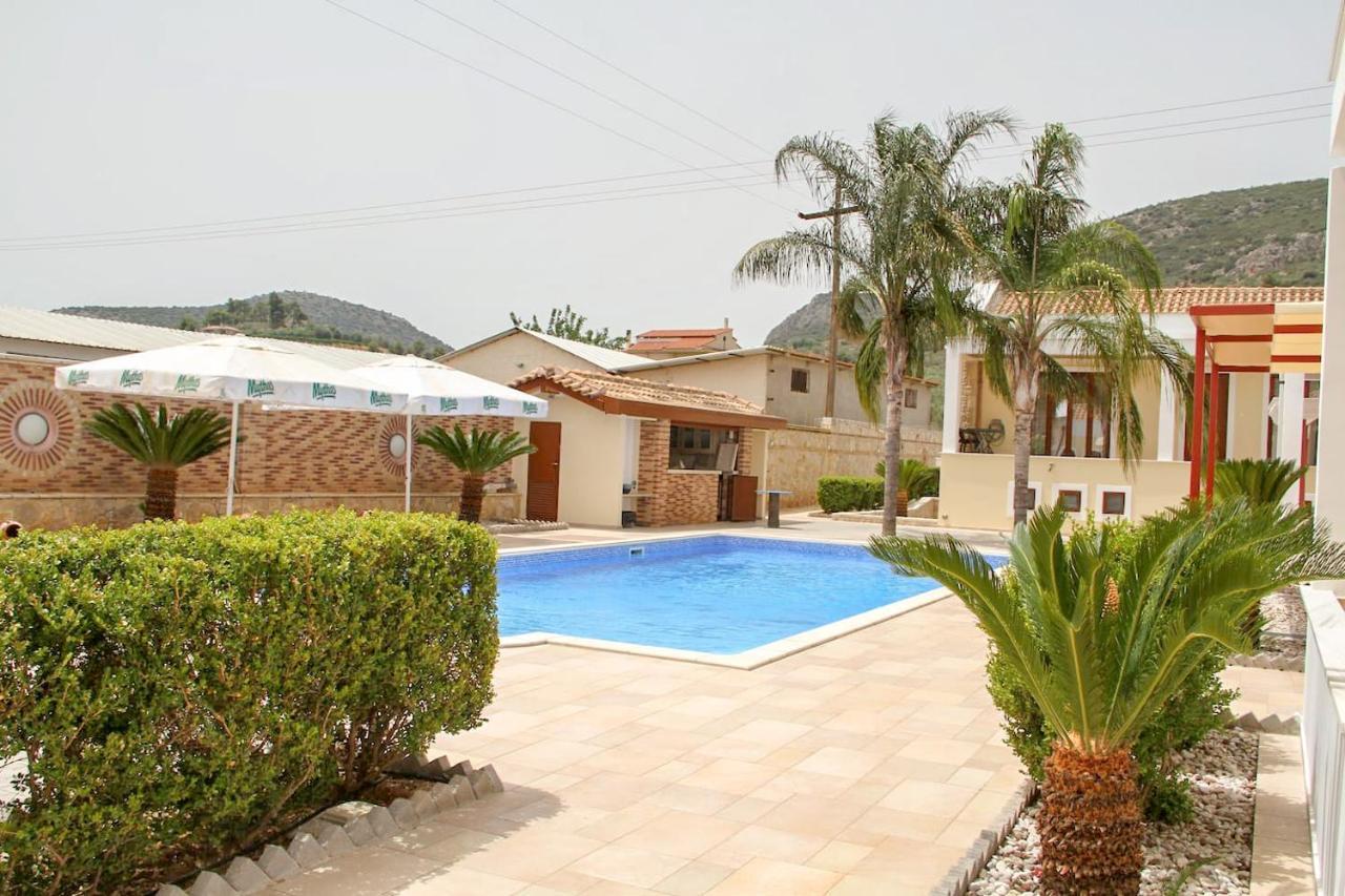 Αριων Village & Suites Nafplio Exterior foto